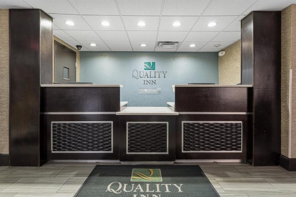 Quality Inn Asheville Downtown Tunnel Rd image 22